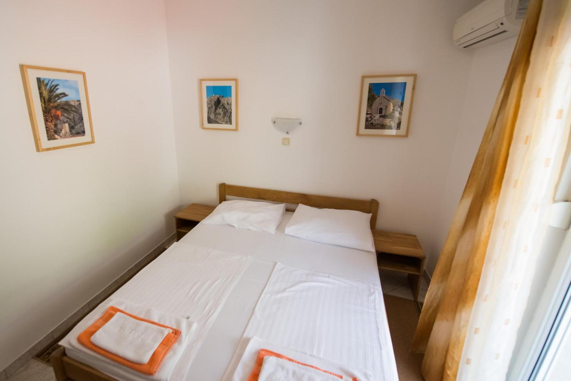 Bed And Breakfast Pero 3 Min Walk To The Beach Локва-Рогозниця Екстер'єр фото