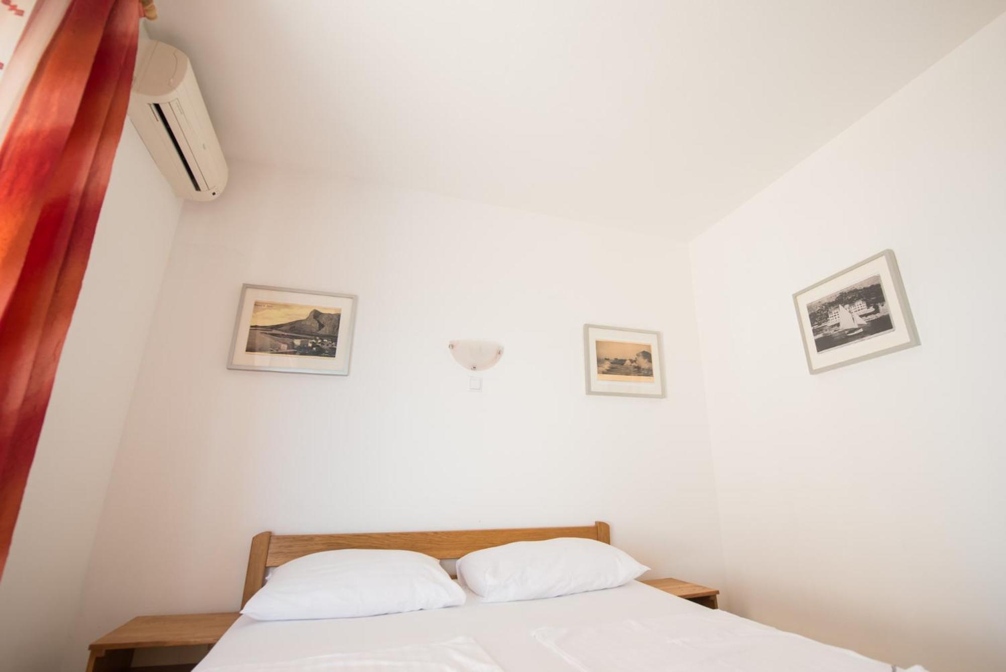 Bed And Breakfast Pero 3 Min Walk To The Beach Локва-Рогозниця Екстер'єр фото